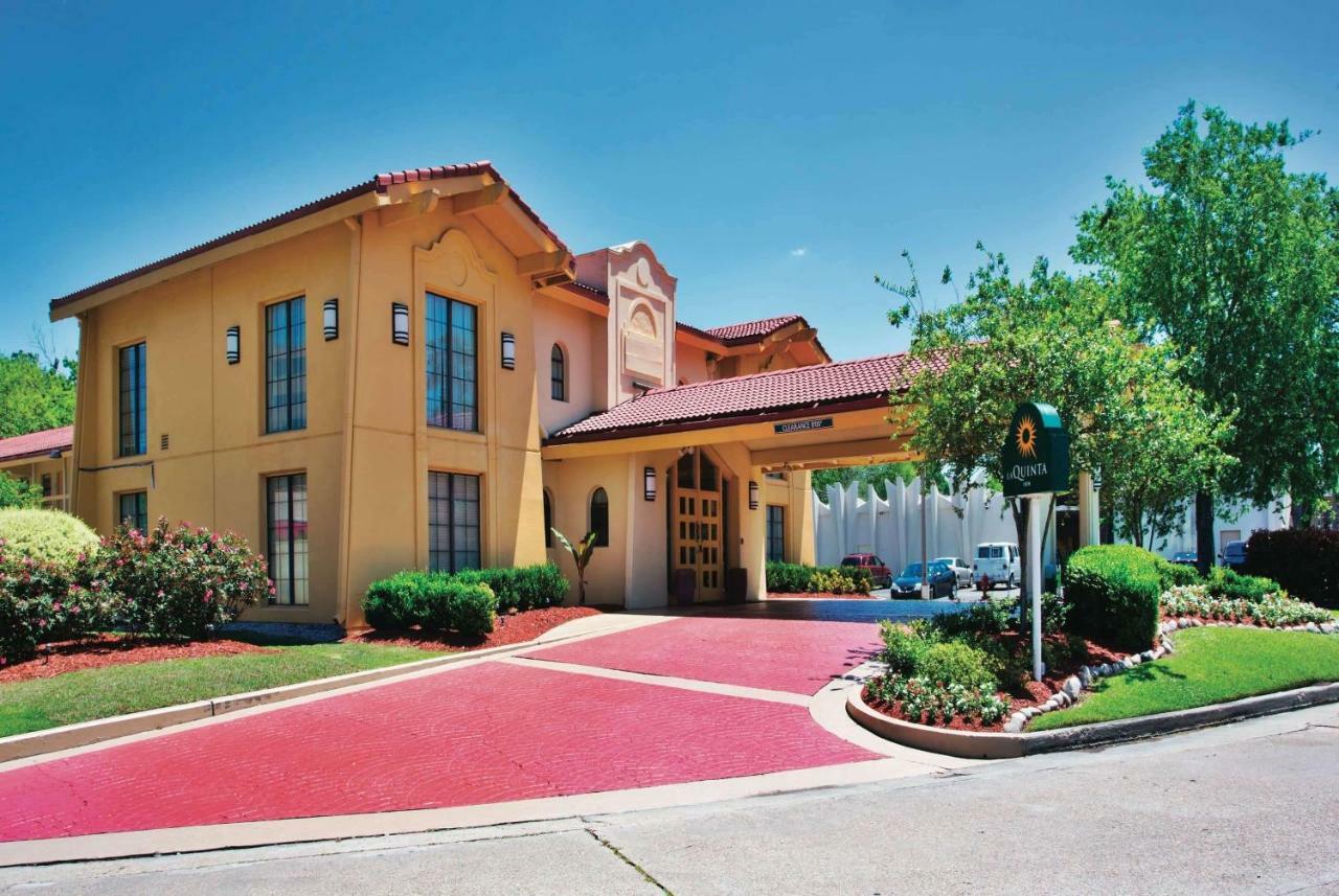 La Quinta Inn By Wyndham Baton Rouge University Area מראה חיצוני תמונה
